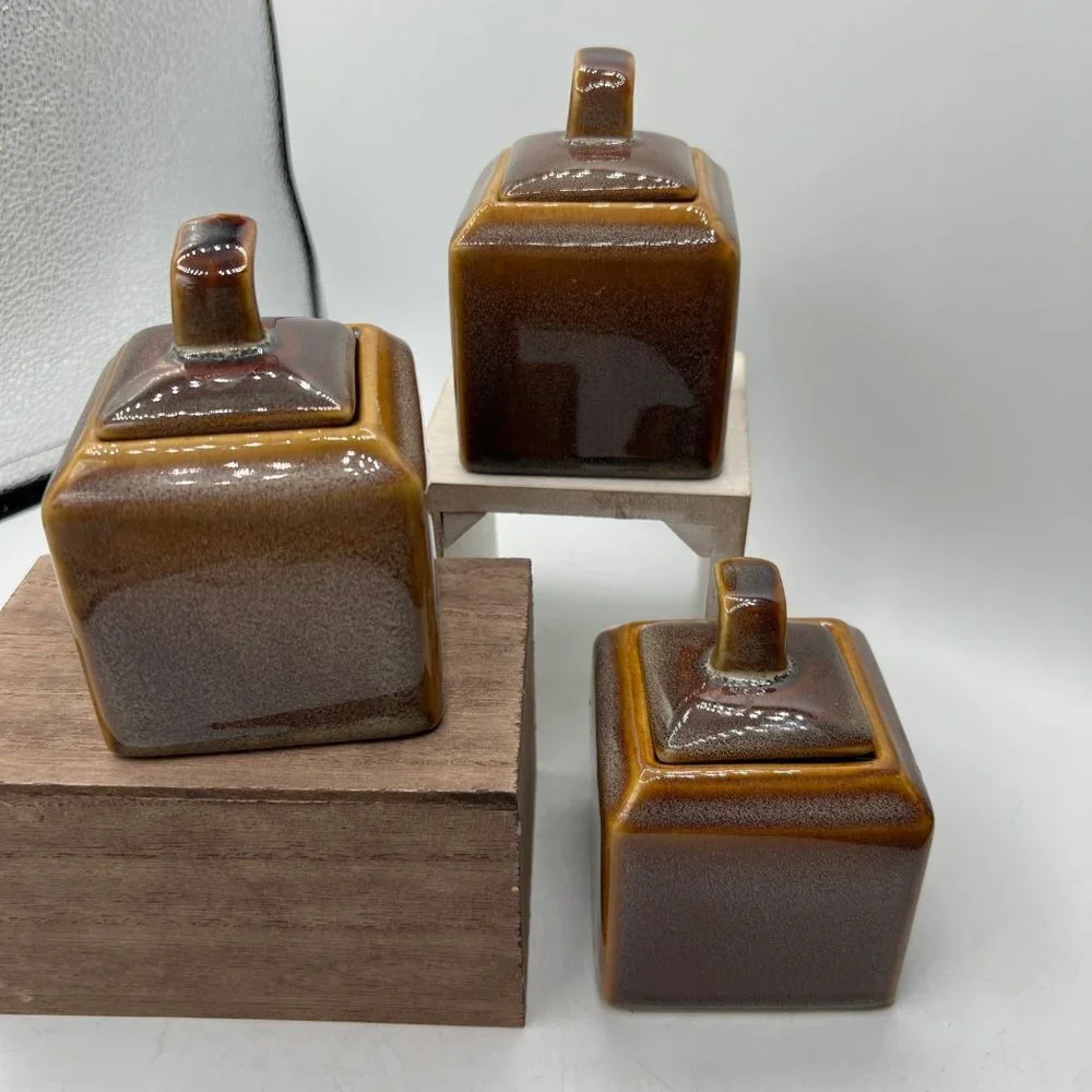 The Bombay Company Tea Jars Lidded